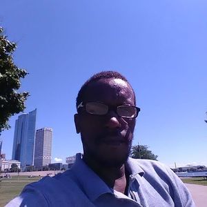 Meet your Posher, Cornelius